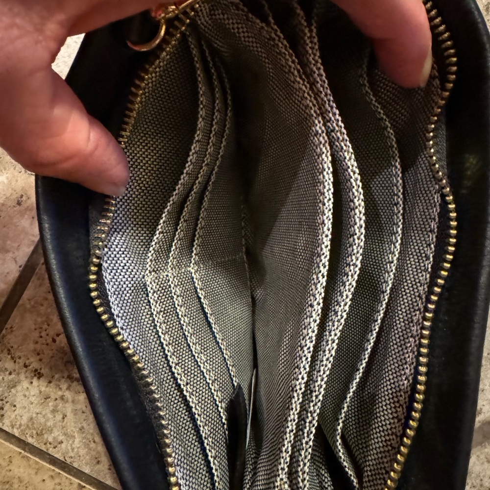 Vince Camuto Cami Compact Rectangular Leather Cro… - image 5